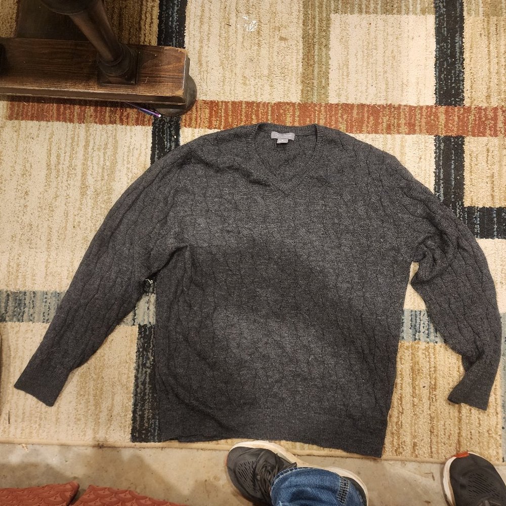 Men's grey cable knit Daniel Cremieux Alpaca XL sweater